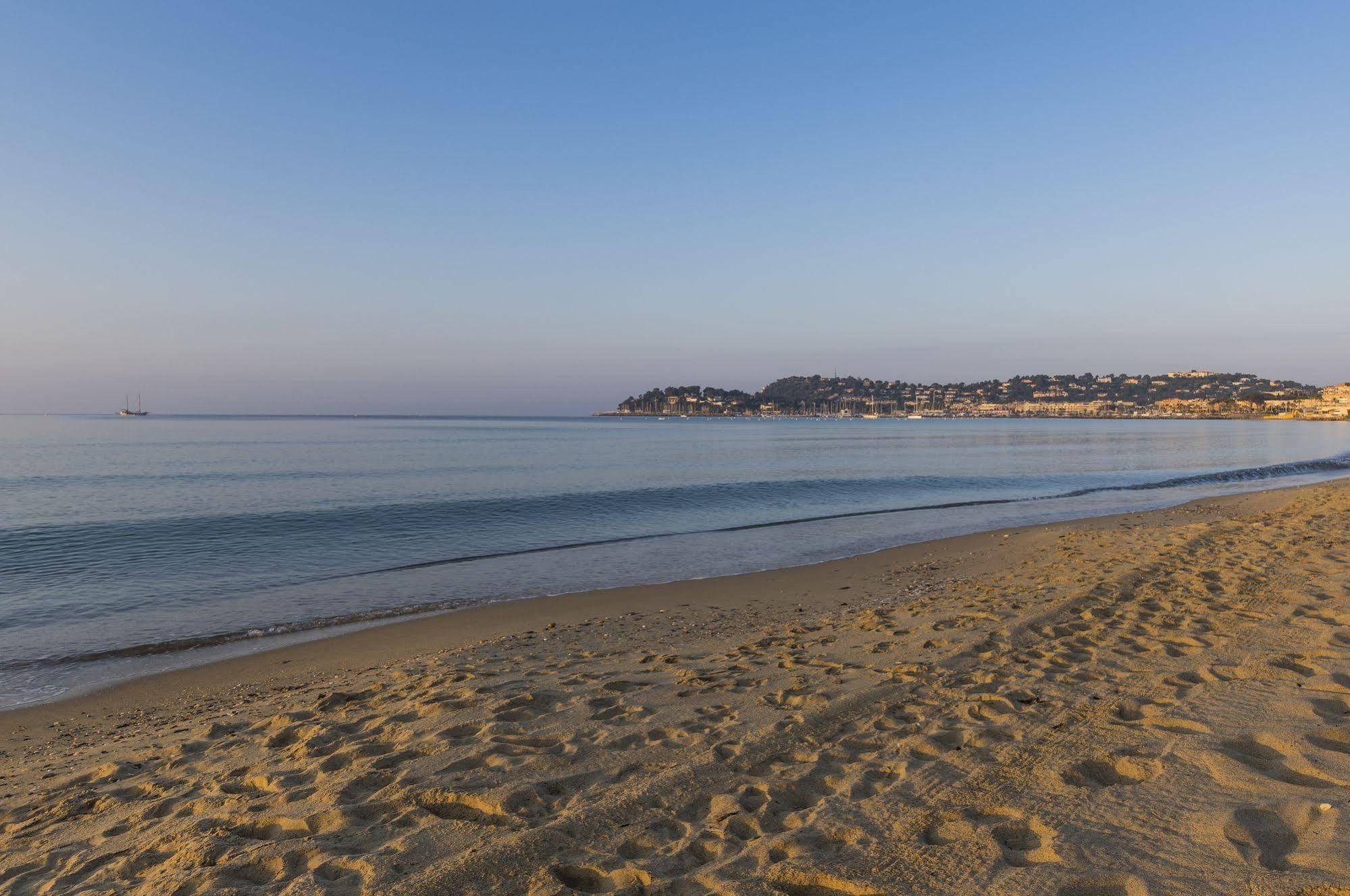 Chateau De Sable Cavalaire-sur-Mer Ngoại thất bức ảnh
